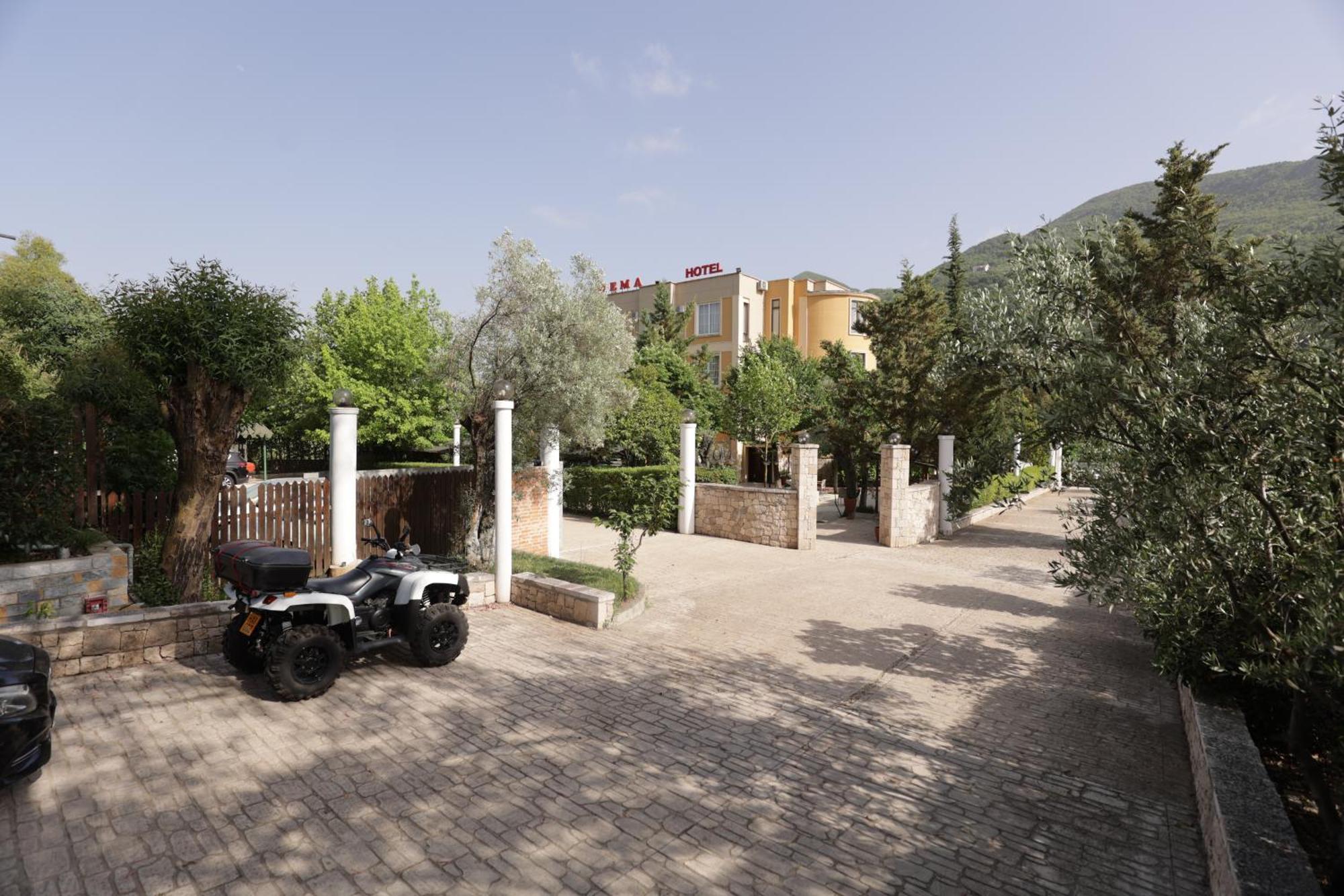 Mema Resort Tirana Exterior foto