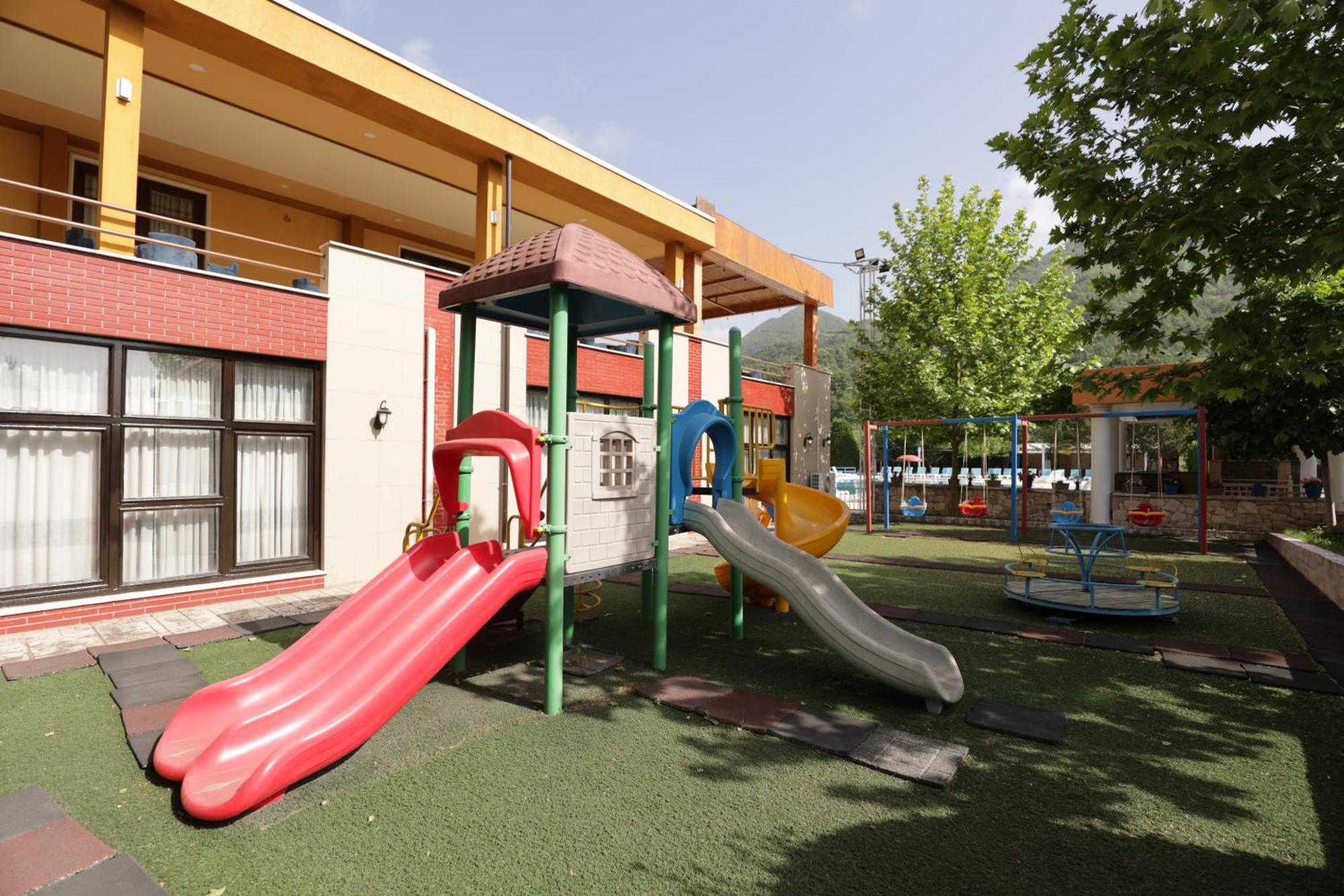 Mema Resort Tirana Exterior foto