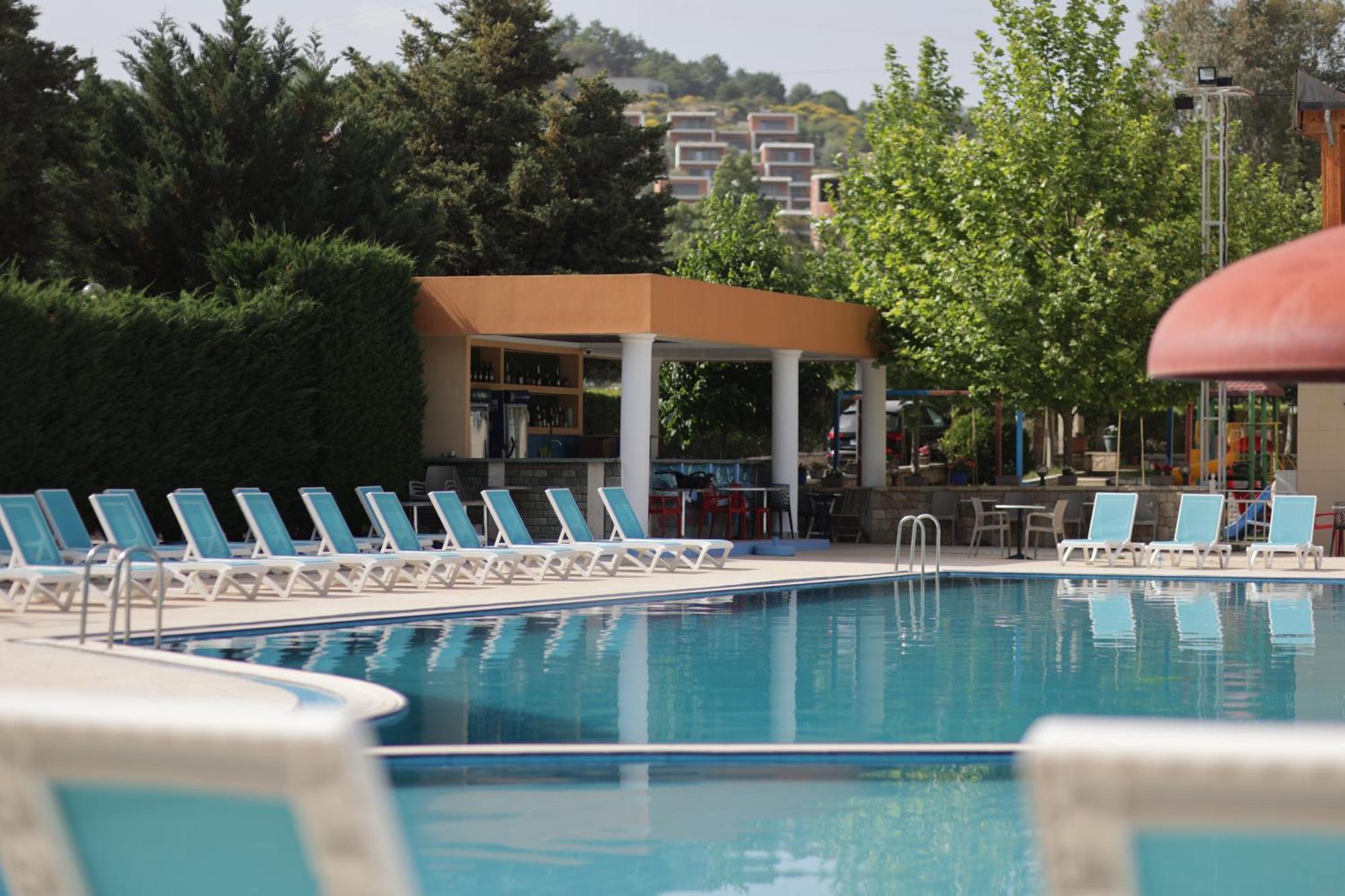 Mema Resort Tirana Exterior foto