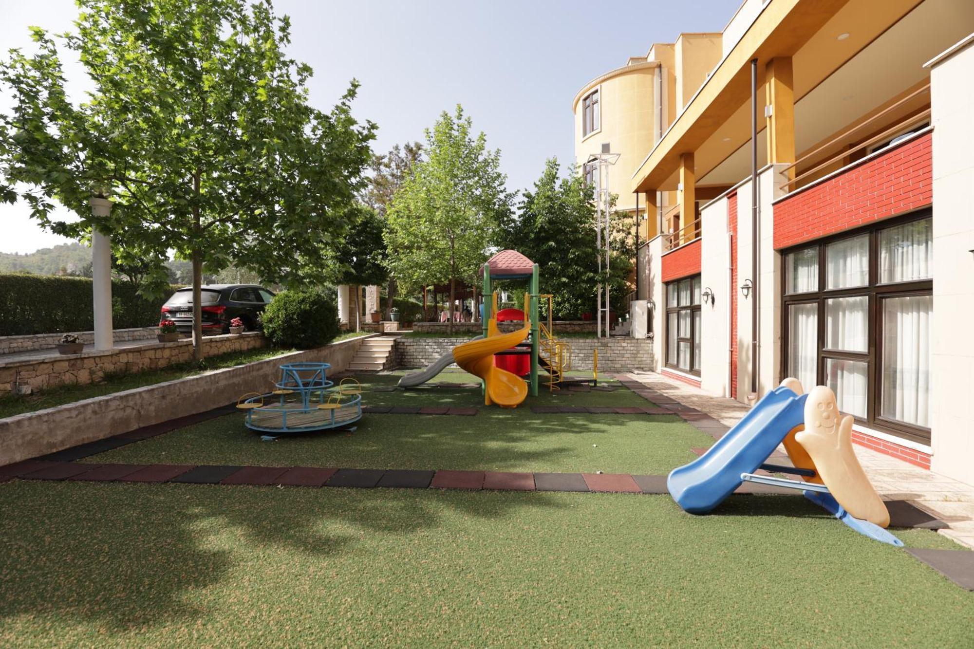 Mema Resort Tirana Exterior foto